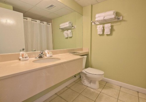 Tidelands Caribbean Boardwalk Hotel and Suites - image 27