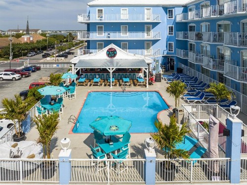 Tidelands Caribbean Boardwalk Hotel and Suites - image 47