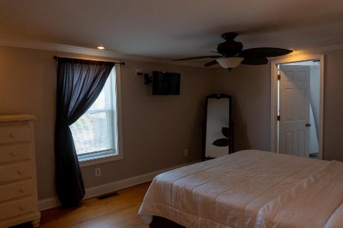 Beach Walk Hotel - image 21
