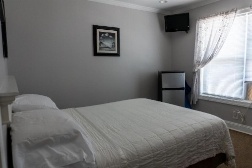 Beach Walk Hotel - image 31