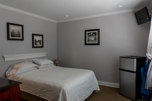 Beach Walk Hotel - image 4