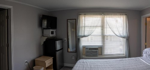 Beach Walk Hotel - image 8