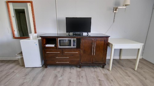 Rideau Oceanfront Motel - image 14