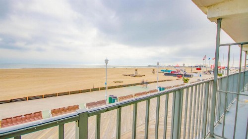 Rideau Oceanfront Motel - image 6