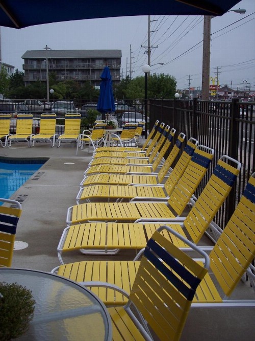 Sea Hawk Motel - image 15
