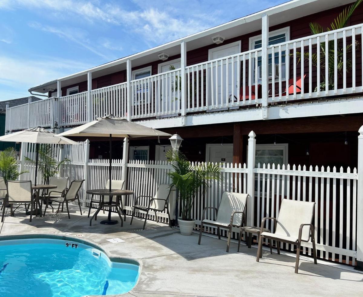 The Burgundy Inn & Homestead-Stonehaven Apartments - image 2