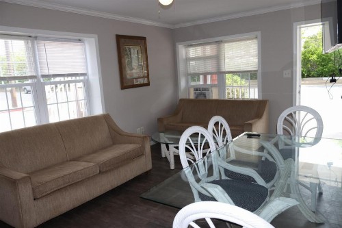 The Burgundy Inn & Homestead-Stonehaven Apartments - image 20