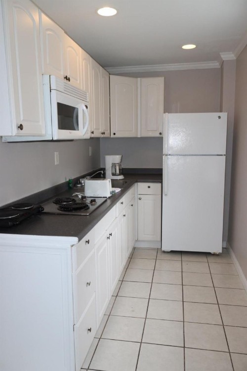 The Burgundy Inn & Homestead-Stonehaven Apartments - image 32