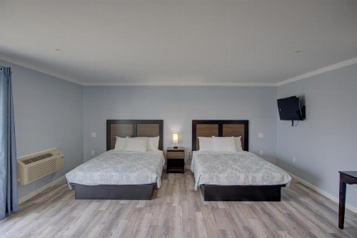 Dhimas Apartments - image 5