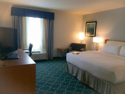 Holiday Inn Express and Suites West Ocean City an IHG Hotel - image 26