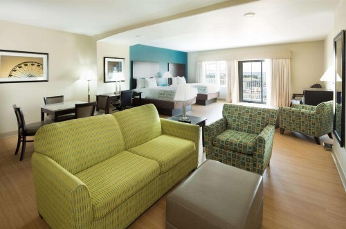 La Quinta by Wyndham Ocean City - image 16
