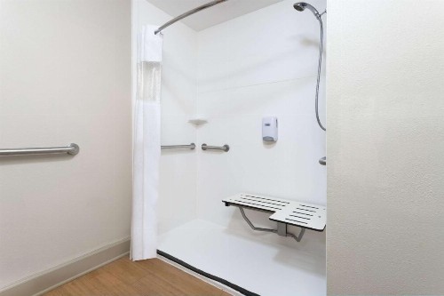 La Quinta by Wyndham Ocean City - image 19