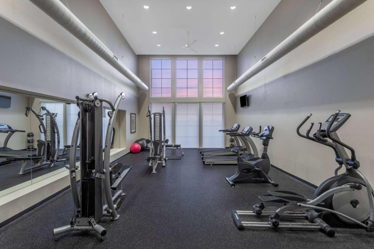 La Quinta by Wyndham Ocean City - image 7
