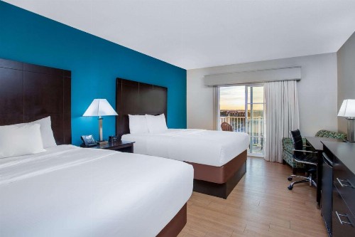 La Quinta by Wyndham Ocean City - image 9