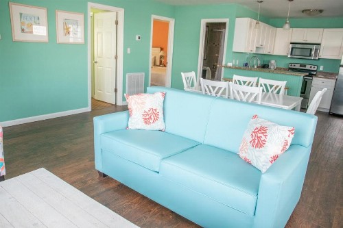 South Beach Apartment - image 15