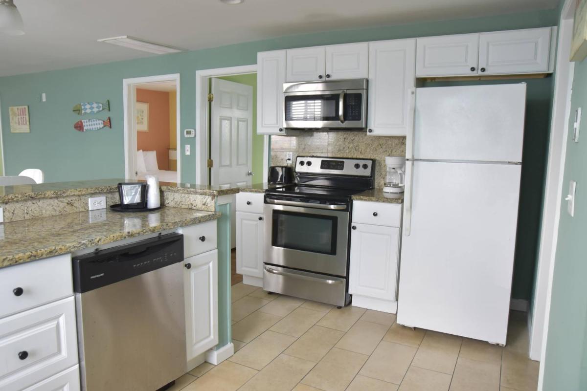 South Beach Apartment - image 3