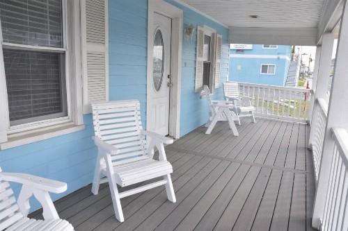 South Beach Apartment - image 9