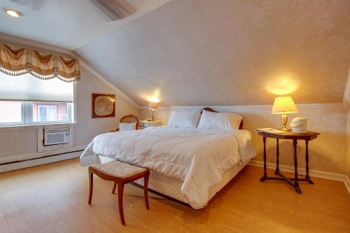 Inn on the Ocean - image 13