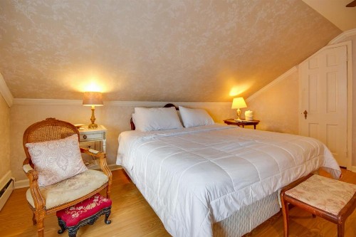 Inn on the Ocean - image 18