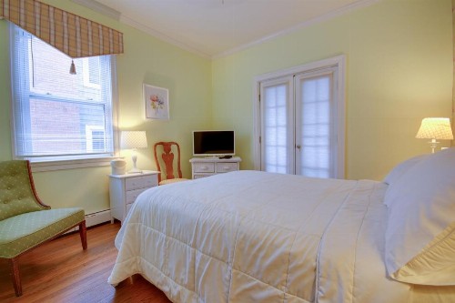 Inn on the Ocean - image 32