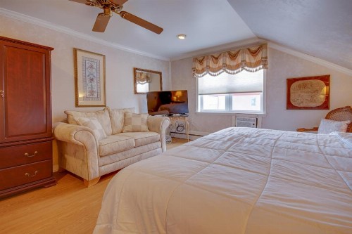 Inn on the Ocean - image 33