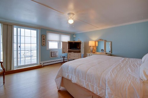 Inn on the Ocean - image 36