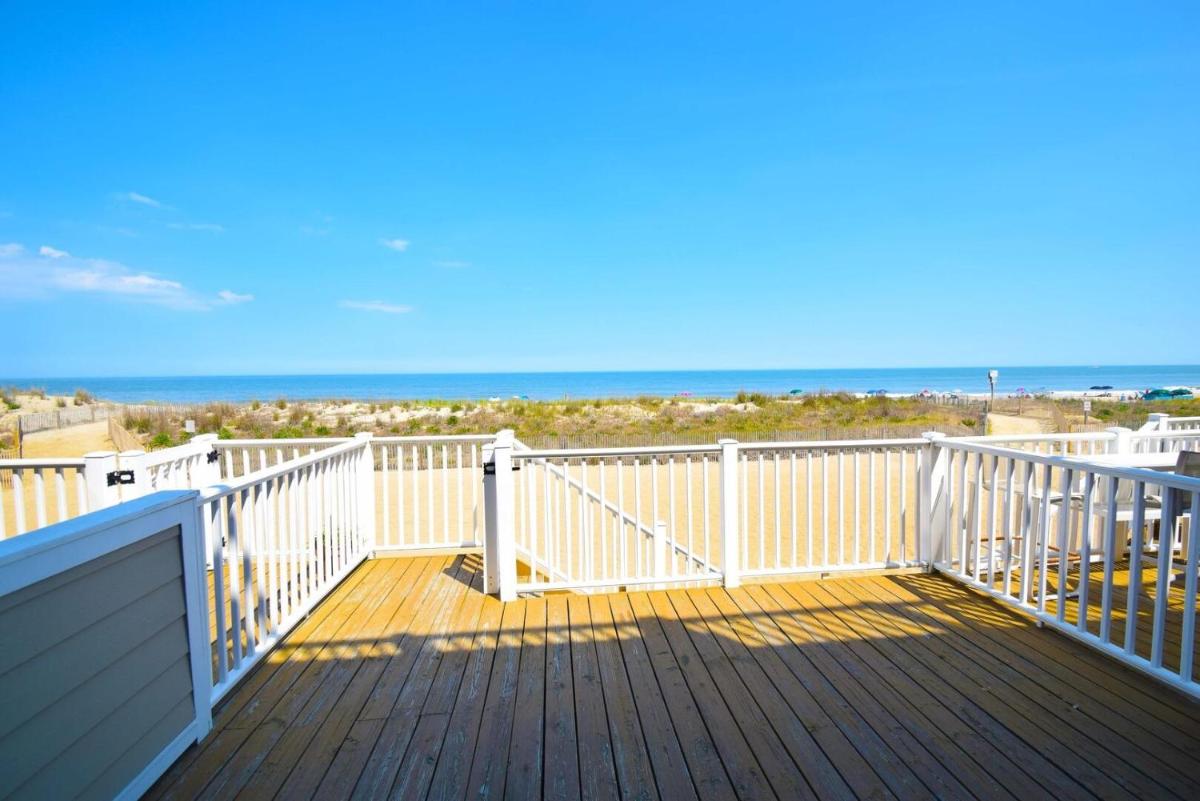 Beachwalk II 12 - image 3