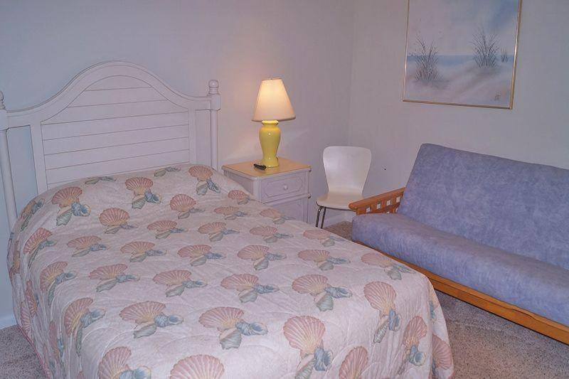 Atlantic View 101 Condo - image 6