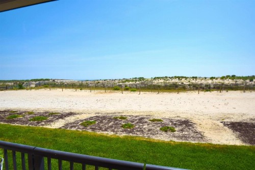 Breakaway East 109 - image 2