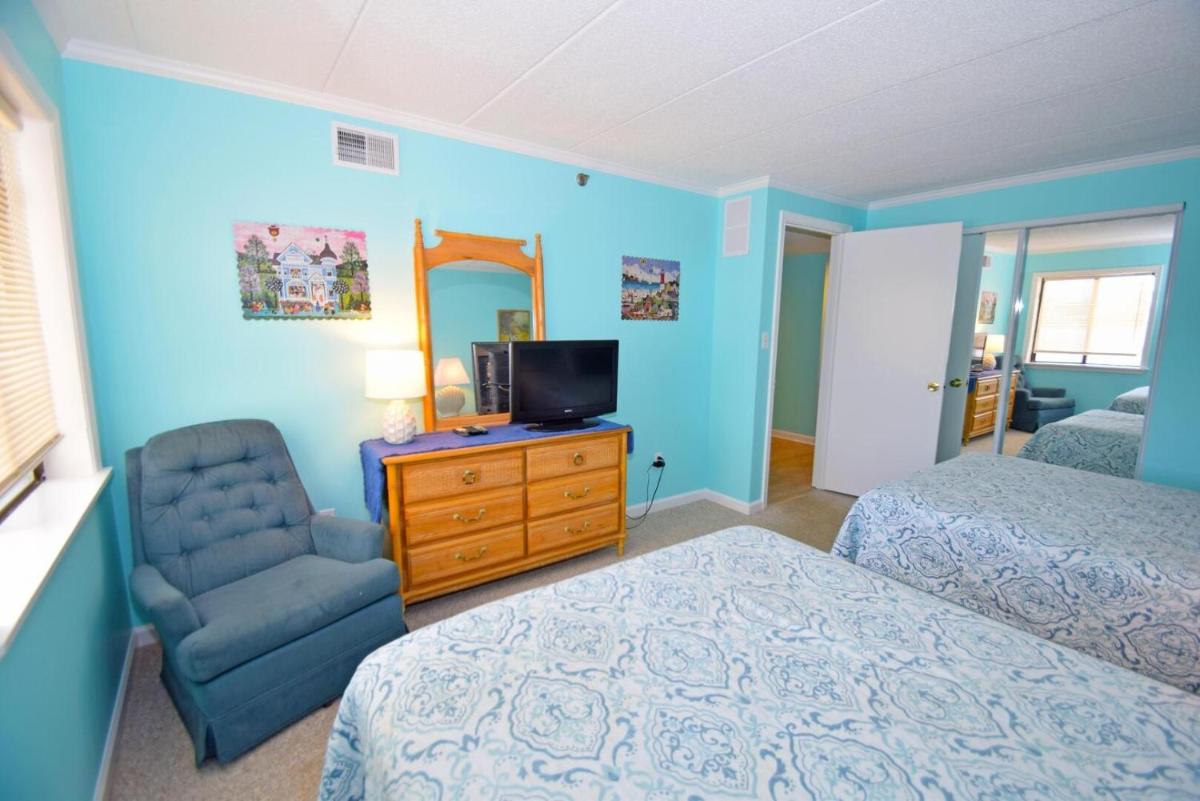 Bay Princess 211 - image 7