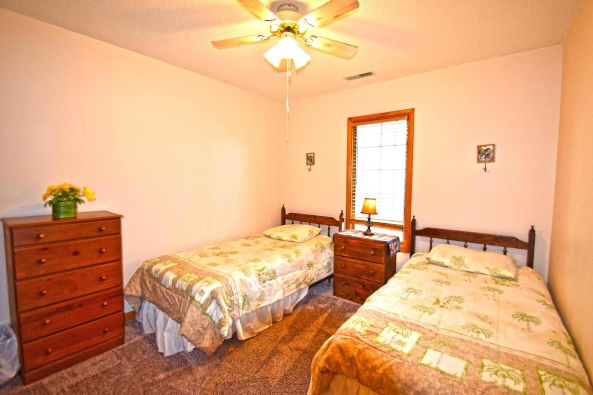 Fountain Road 13701 - image 3