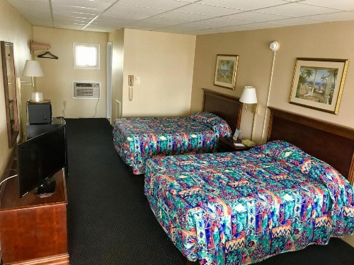 Executive Motel - image 4