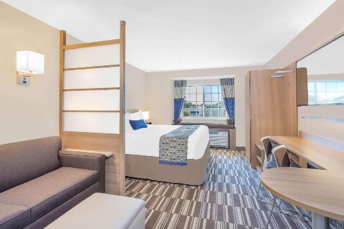 Microtel Inn & Suites by Wyndham Ocean City - image 27
