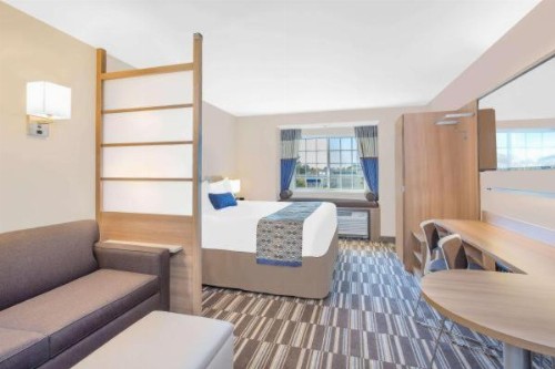 Microtel Inn & Suites by Wyndham Ocean City - image 33