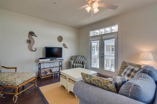 Broad Marsh Beach House - image 3