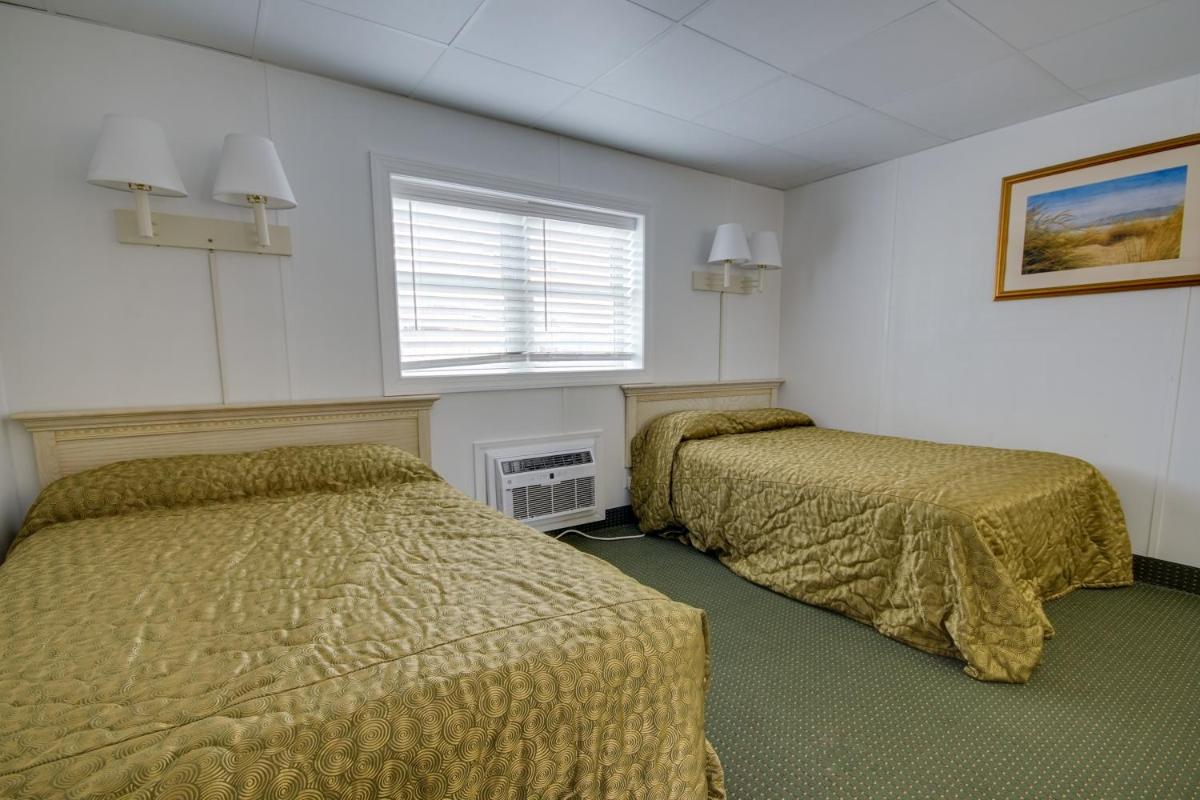 Empress Motel - image 3