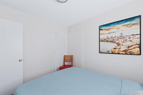 Lukas Apartments - image 12