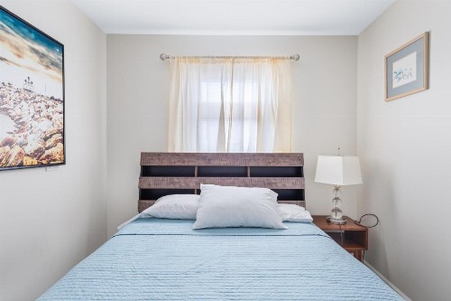 Lukas Apartments - image 25