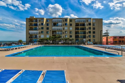 9400 Condos