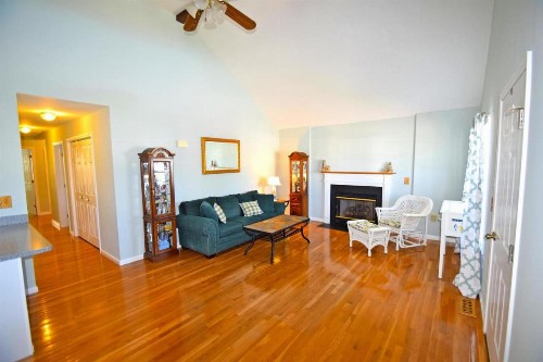 Barge Road 13609 Home - image 11