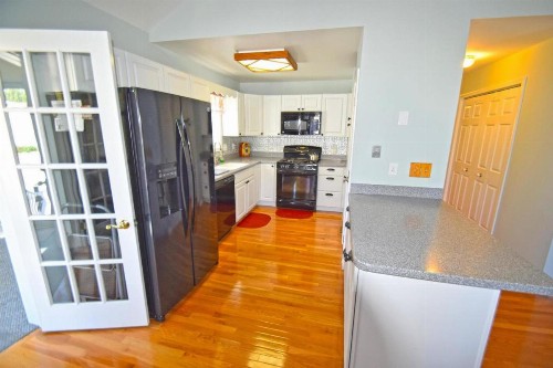Barge Road 13609 Home - image 12