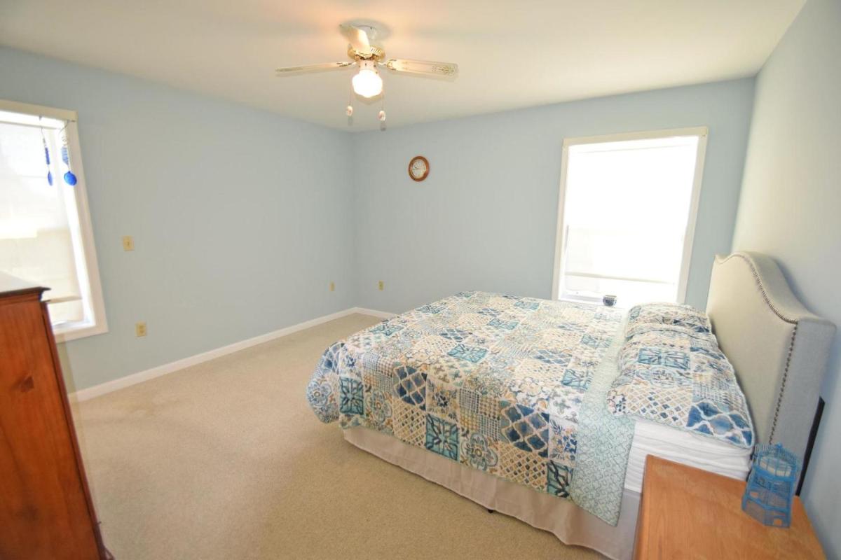 Barge Road 13609 Home - image 7