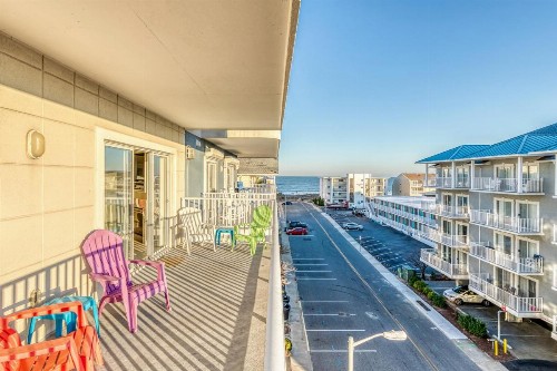 Astoria Condos - image 7