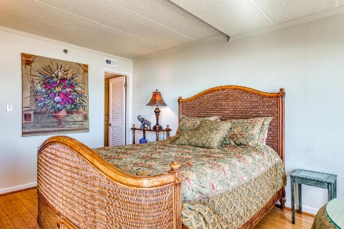 Marigot Beach Condo - image 10