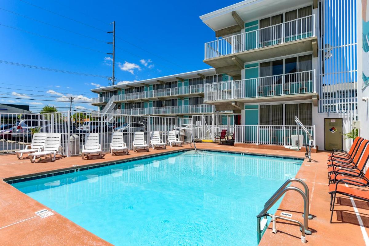 Surf Inn Suites - image 3