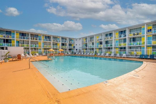 Kokomo Suites - image 1