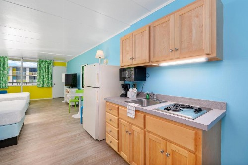Kokomo Suites - image 9