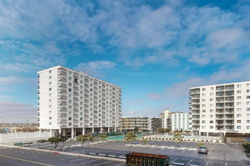 Braemar Towers II - image 10