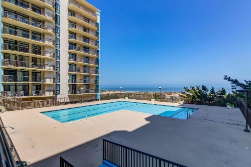 Braemar Towers II - image 8