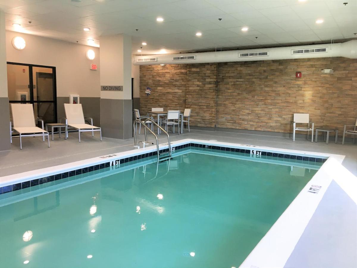 Country Inn & Suites by Radisson Ocean City - image 6